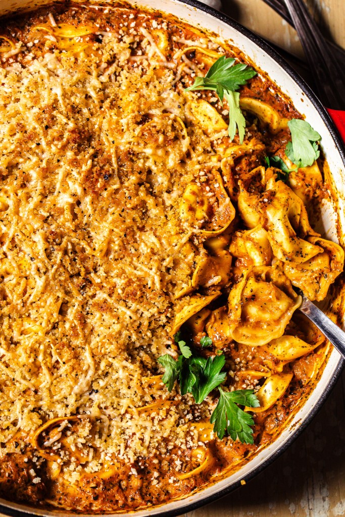 Creamy Tomato Tortellini Bake
