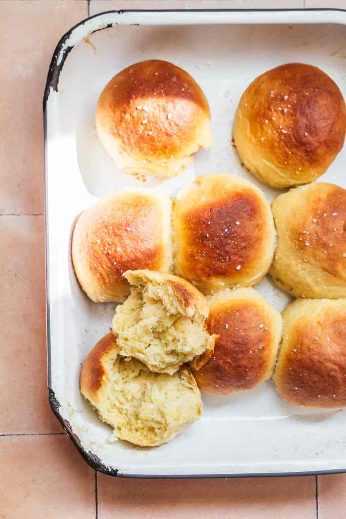 Homemade Hawaiian Rolls Recipe