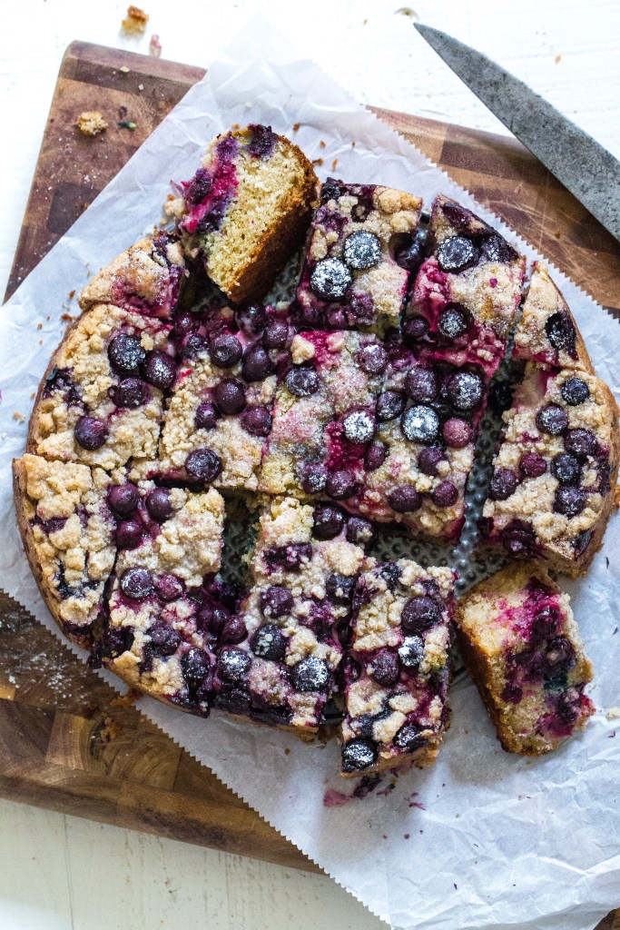 Berry Crumble Picnic Cake